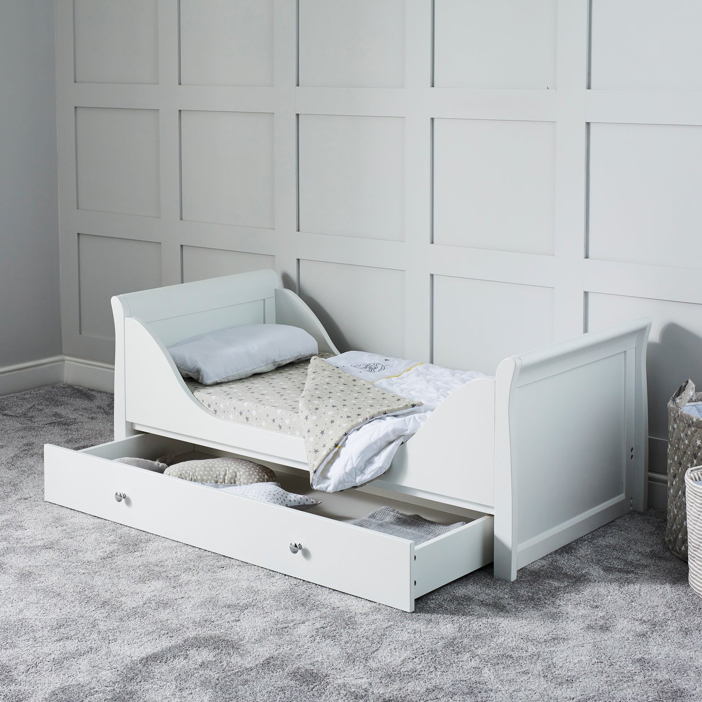 Ickle Bubba - Snowdon Classic Cot Bed and Fibre Mattress - White