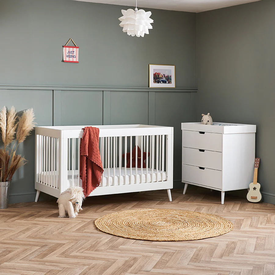 Obaby Maya 2-Piece Nursery Room Set – Nordic White, Modern & Functional