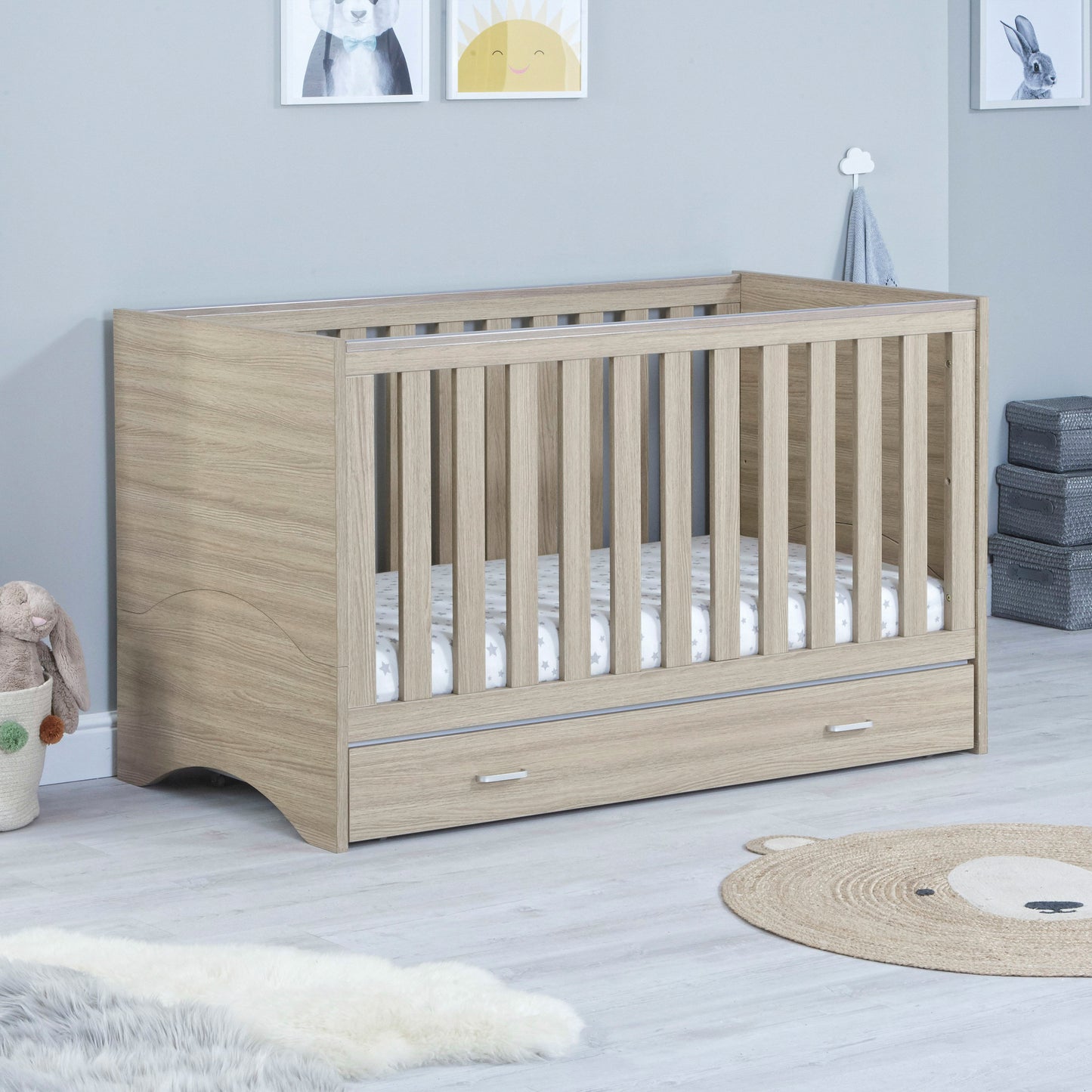 Babymore Veni Cot Bed With Drawer